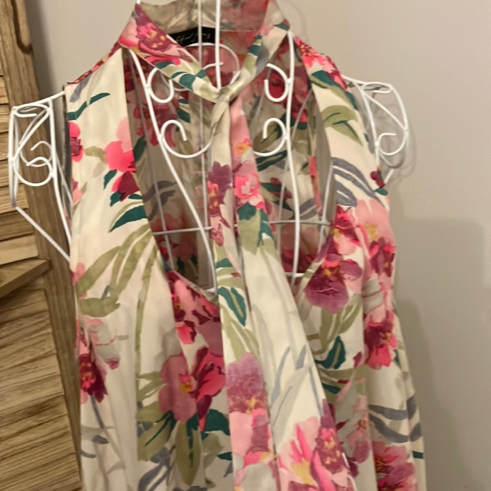 Elizabeth and James Silk Floral Necktie Blouse Sz M - Picture 6 of 10